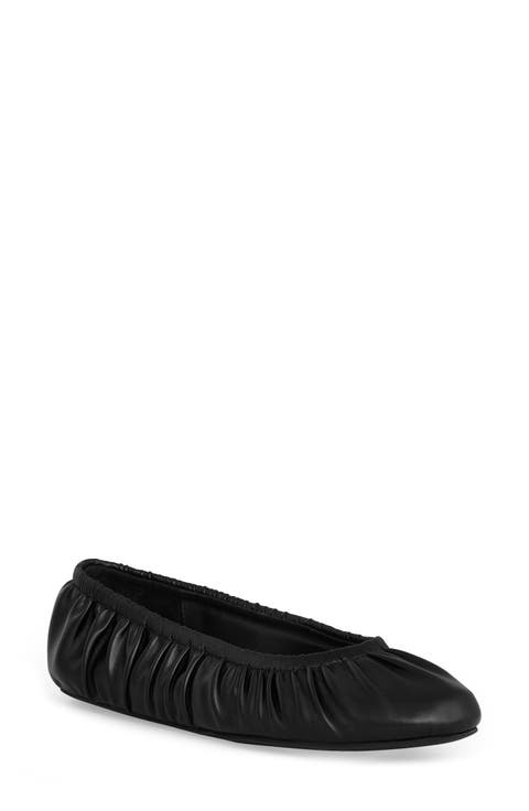 Ruched Ballet Flat (Women)