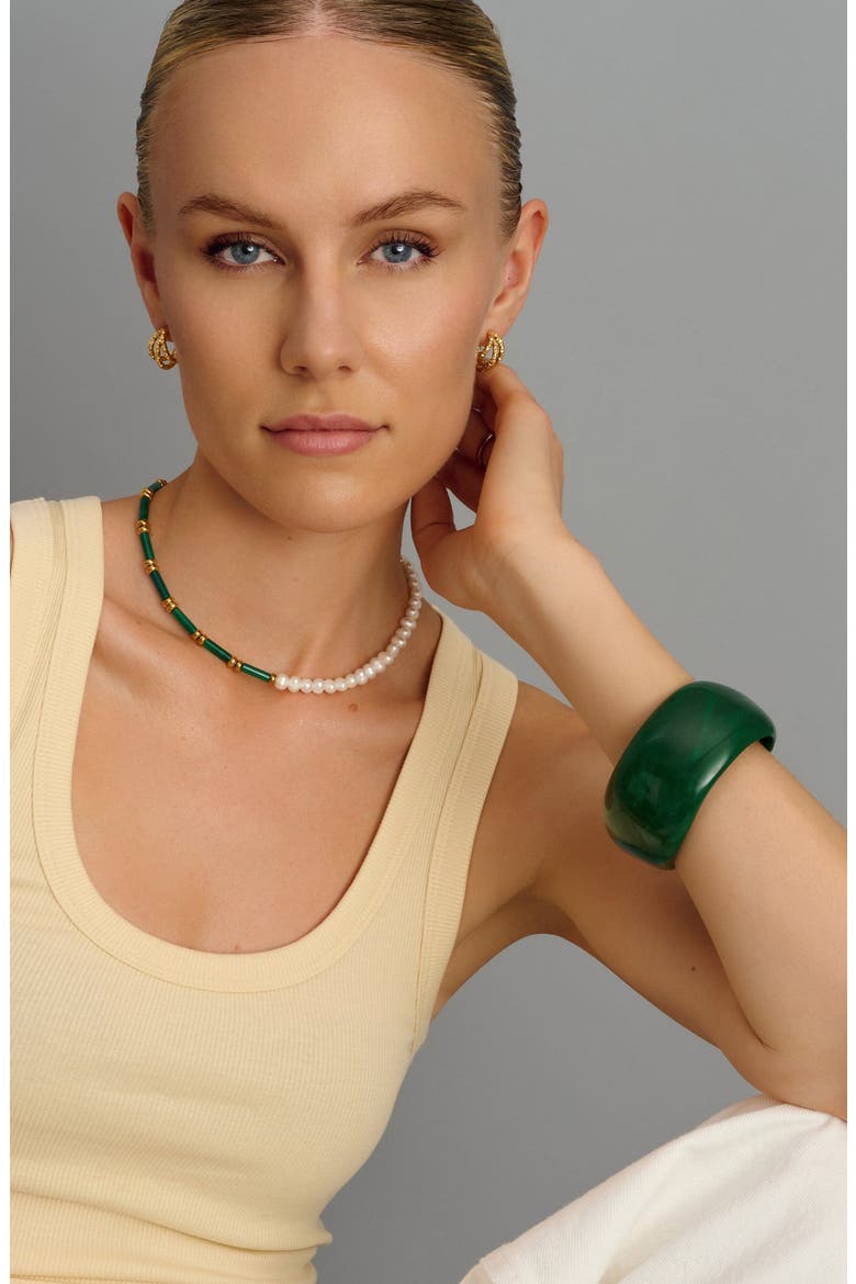 Pearl Choker, Alternate, color, Green Jade