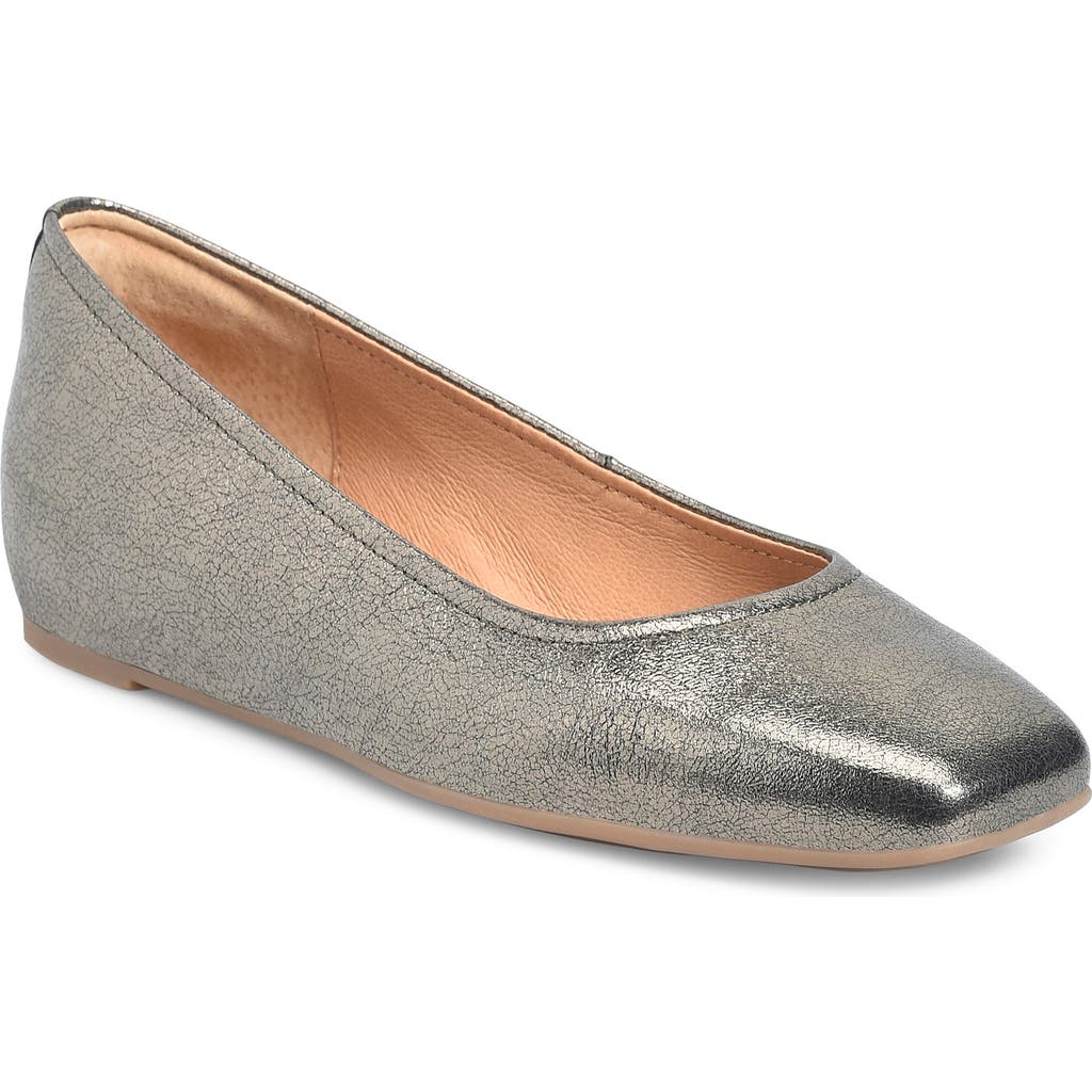 Söfft Poppy Square Toe Flat In Brown
