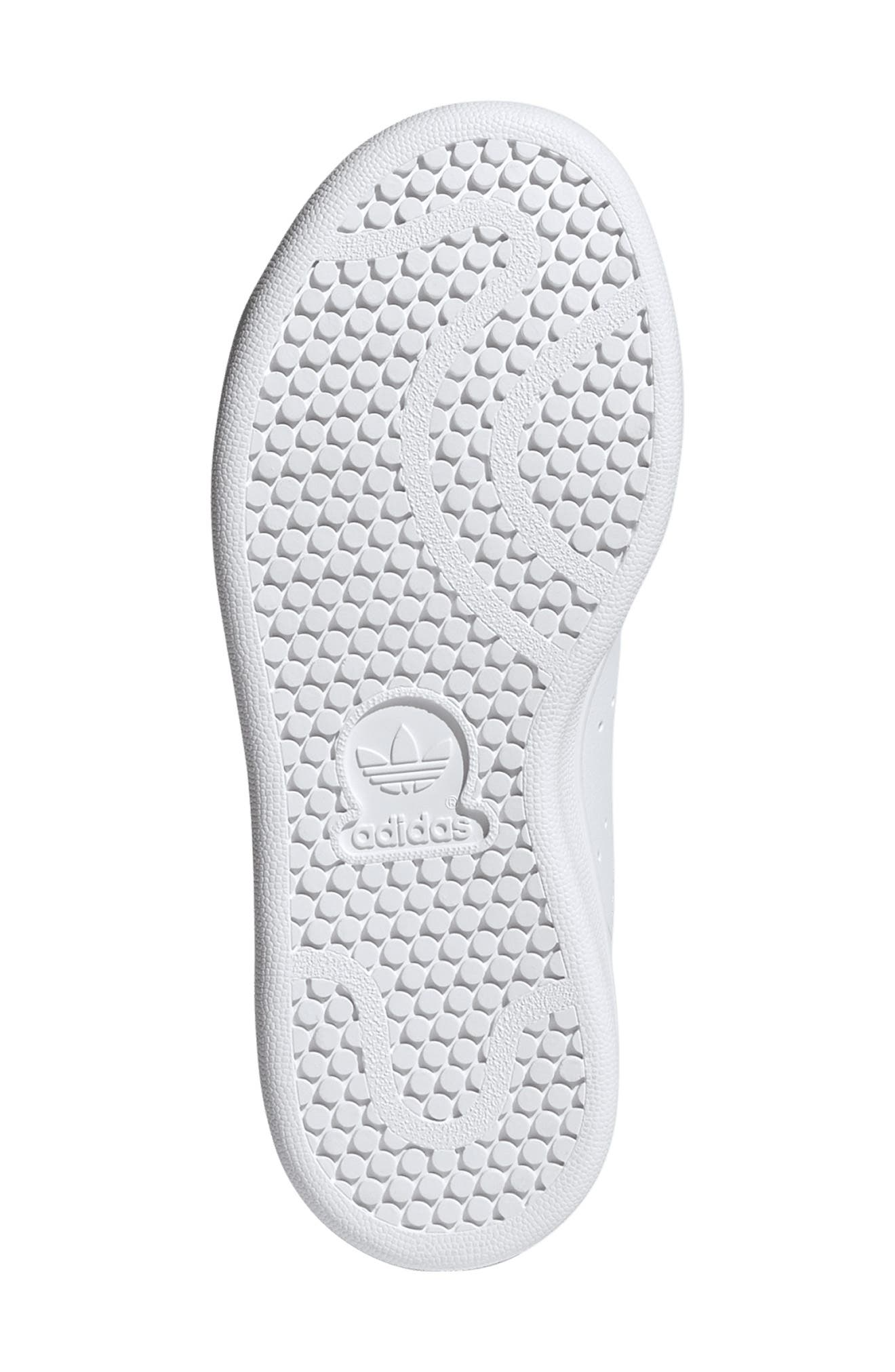 adidas Kids' Stan Smith Comfort Closure Sneaker, Alternate, color, 