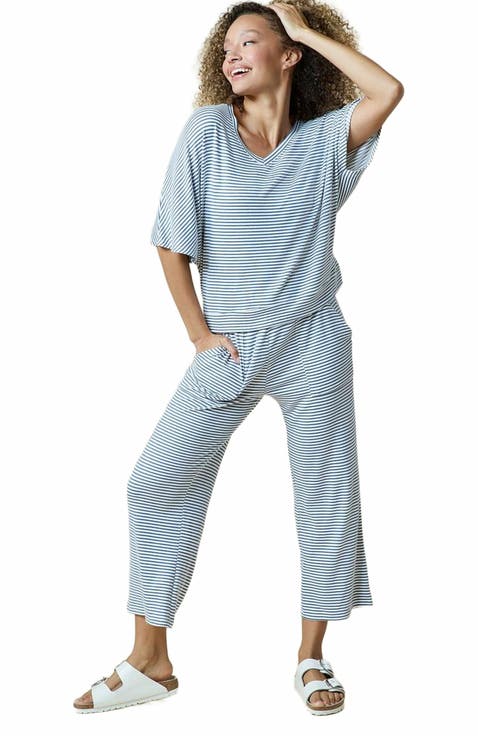 Dream Jersey Relaxed V-Neck with Capri Lounge Set