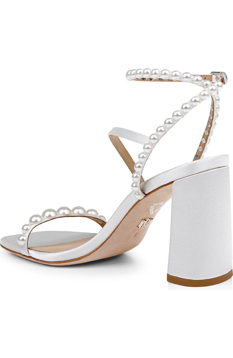 Badgley Mischka Collection Jordyn Ankle Strap Sandal, Alternate, color, White Satin