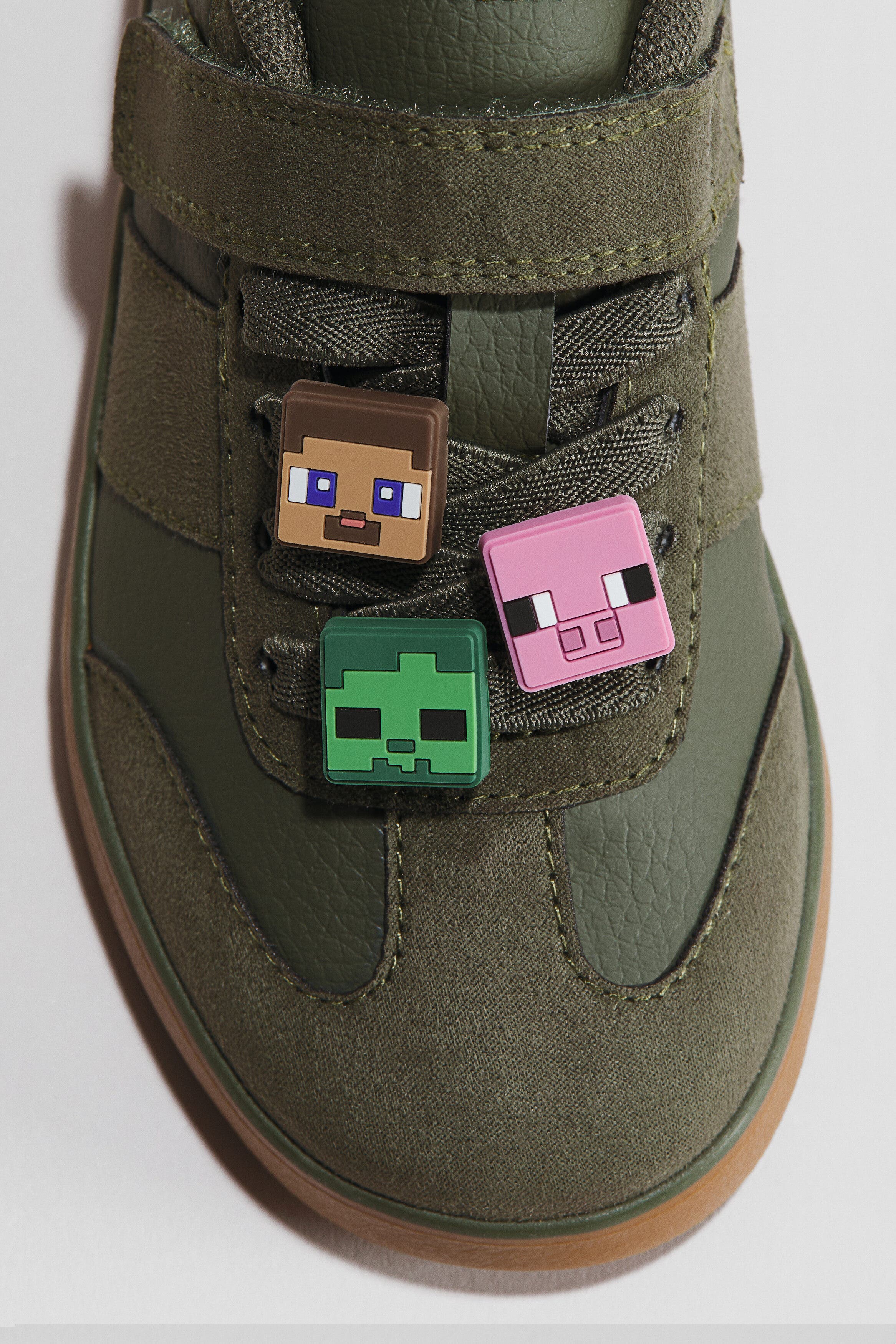 Motif-detail Sneakers, Alternate, color, Dark khaki green/Minecraft