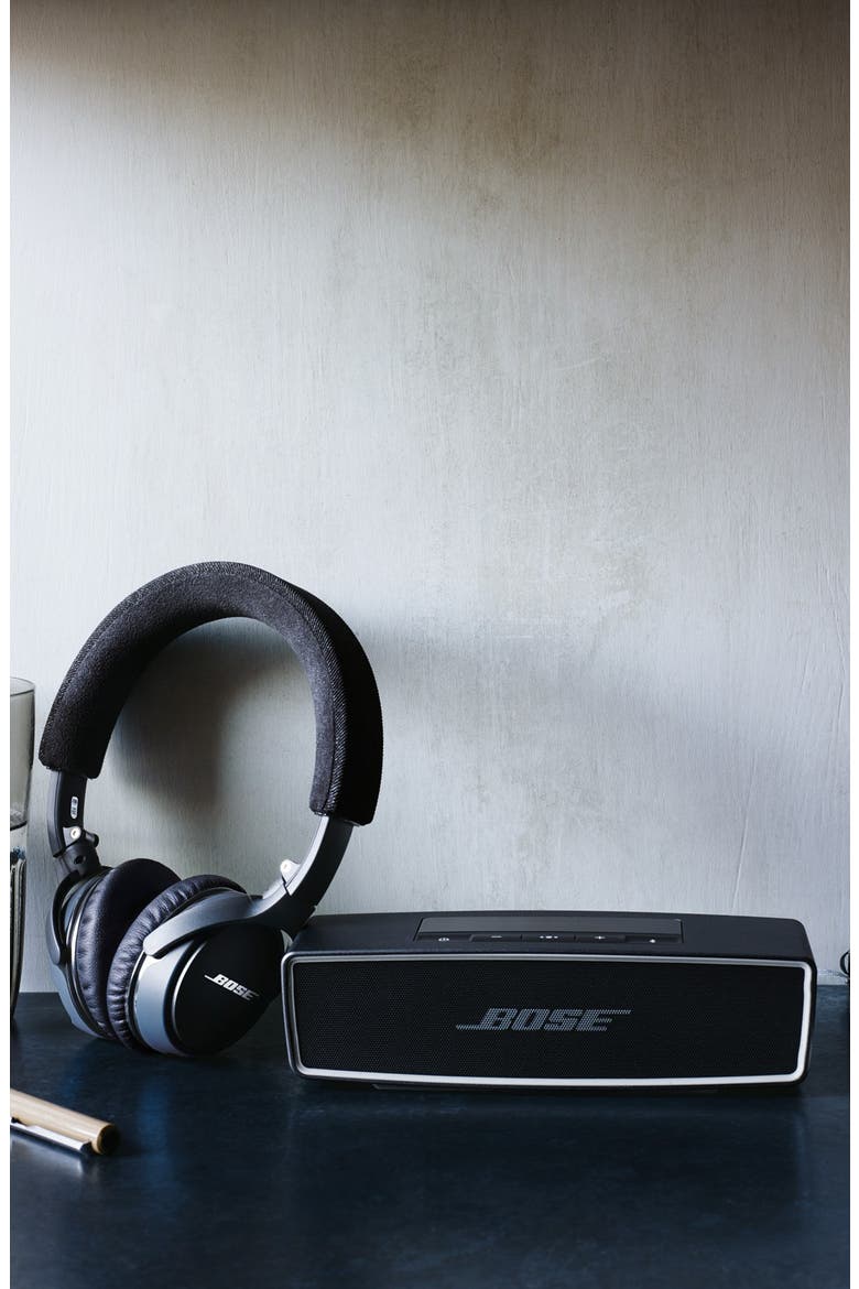 SoundLink® Bluetooth® On-Ear Headphones, Alternate, color, BLACK/ BLUE