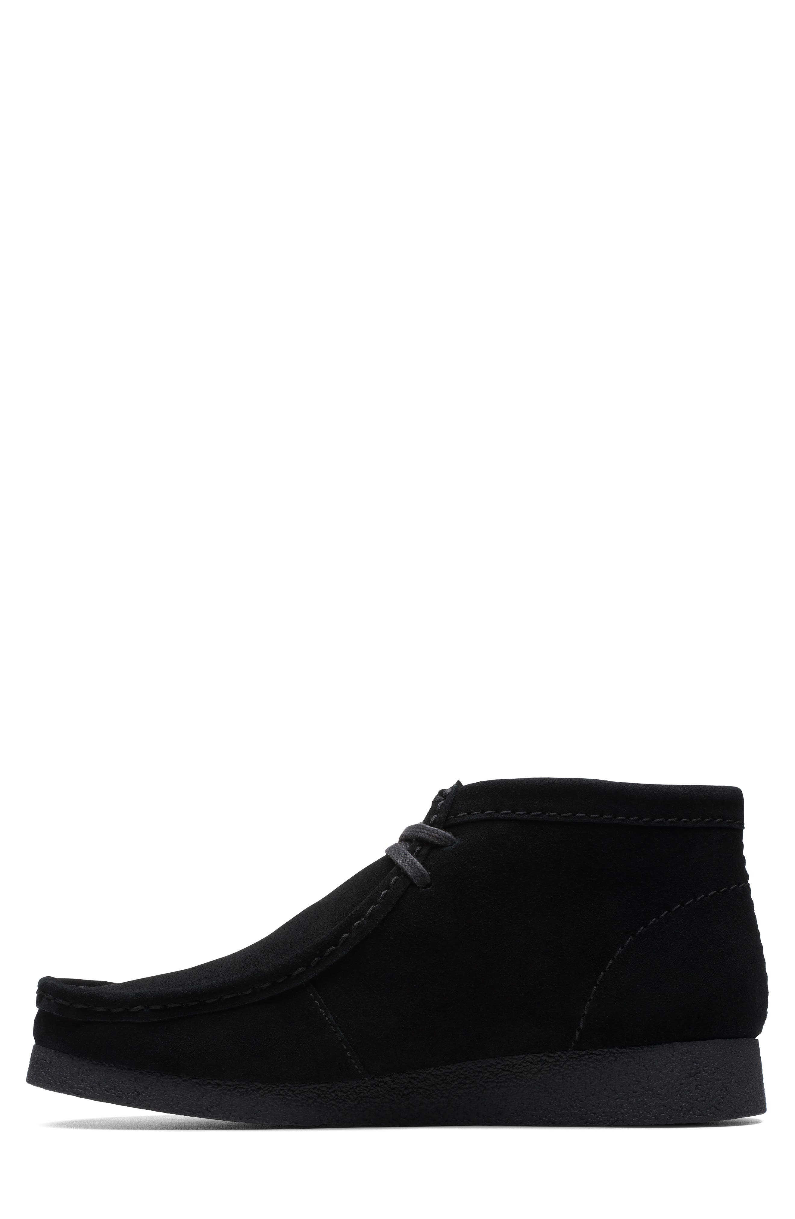 Clarks<sup>®</sup> Wallabee Suede Boot, Alternate, color, Black Suede