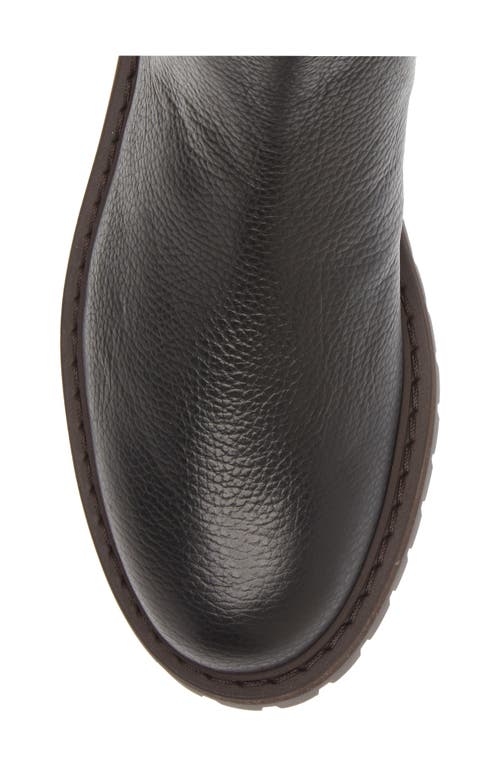 Common Projects Ridged Leather Chelsea Boots