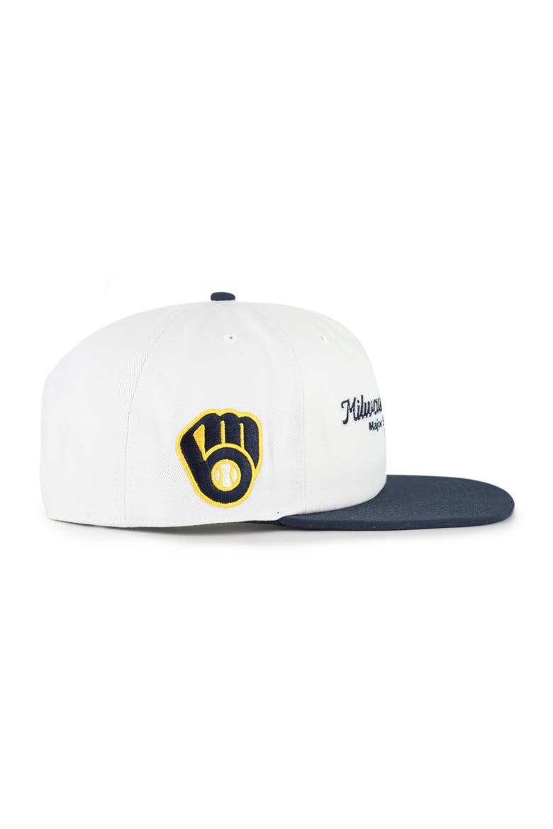 Men's '47 White/Navy Milwaukee Brewers Script Stack Relaxed Captain Snapback, Alternate, color, White