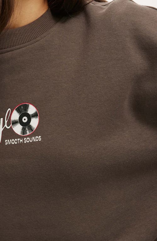 COTTON ON COTTON ON CLASSIC FLEECE GRAPHIC CREW SWEATSHIRT