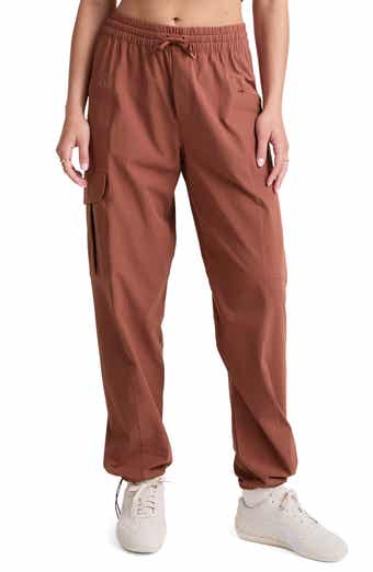 Beyond Yoga Peak Pants