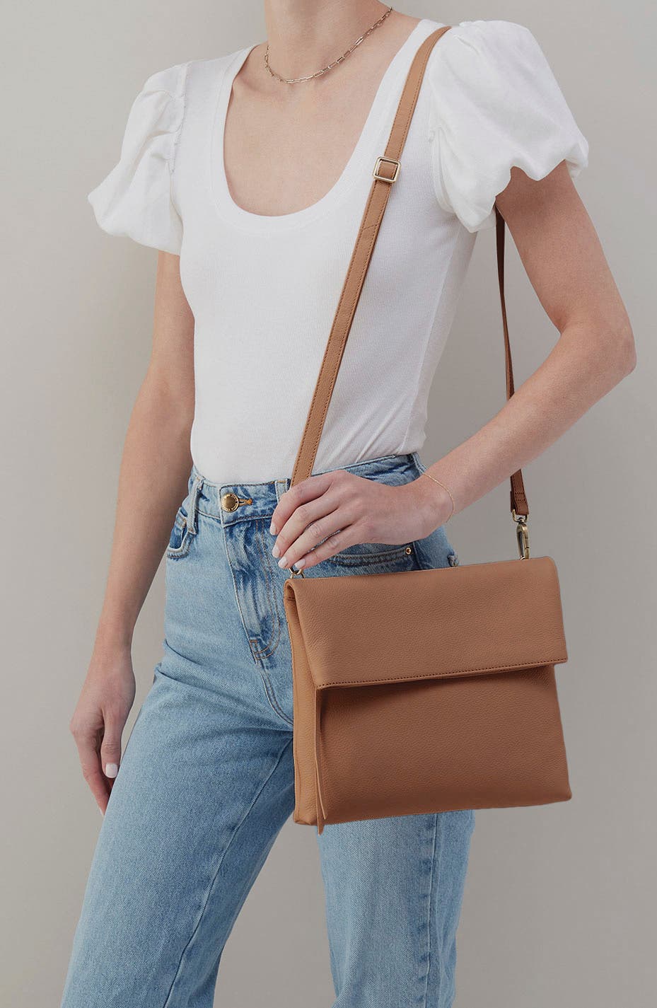 HOBO Draft Leather Crossbody Bag, Alternate, color, Brown Sugar