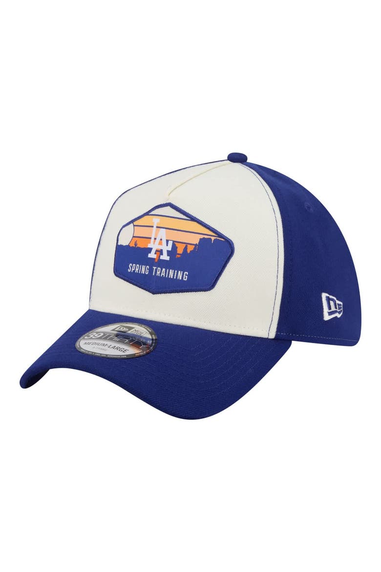 Men's New Era  Stone Los Angeles Dodgers 2026 Spring Training Fan Pack Gradient 39THIRTY Flex Hat, Main, color, Stone