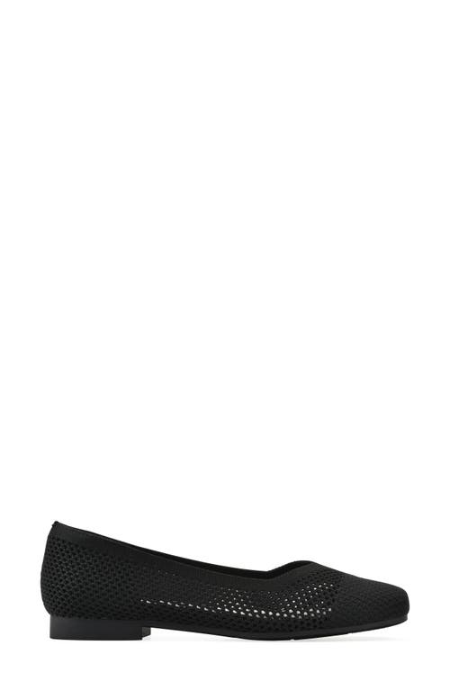 Cliffs By White Mountain Beslee Knit Flat In Black Fabric