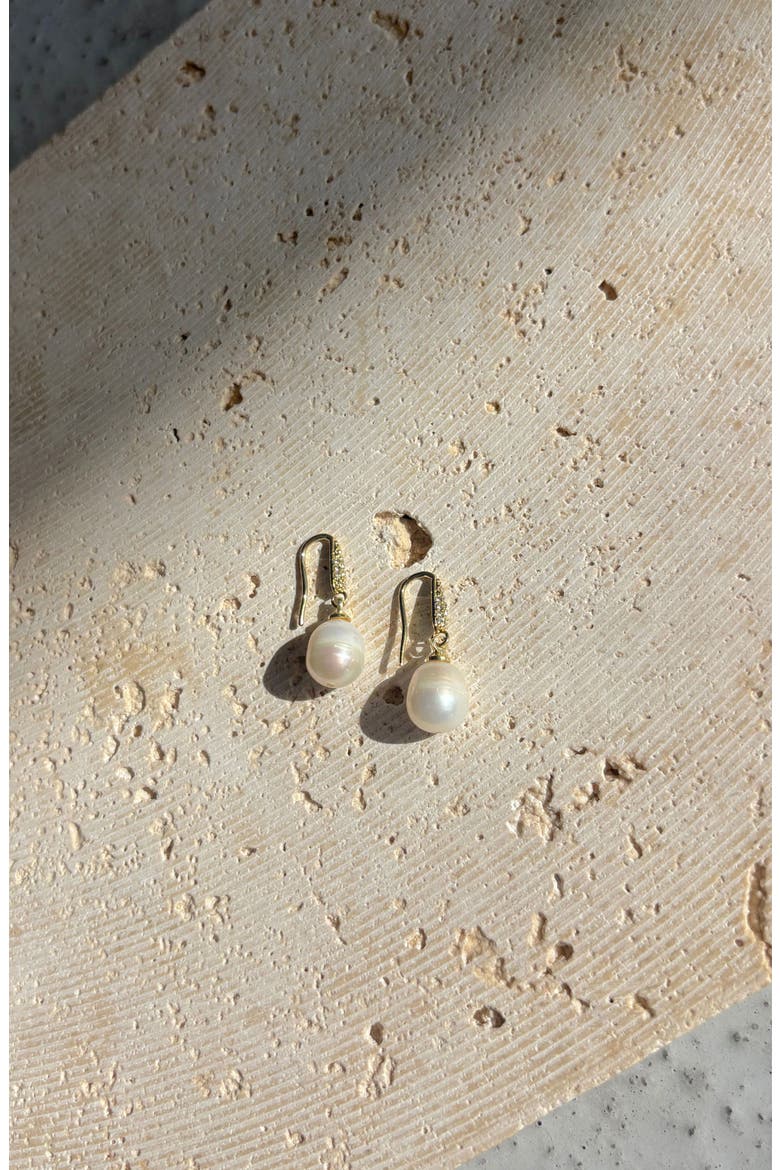 Freshwater Pearl Drop Earrings, Alternate, color, GOLD/ WHITE