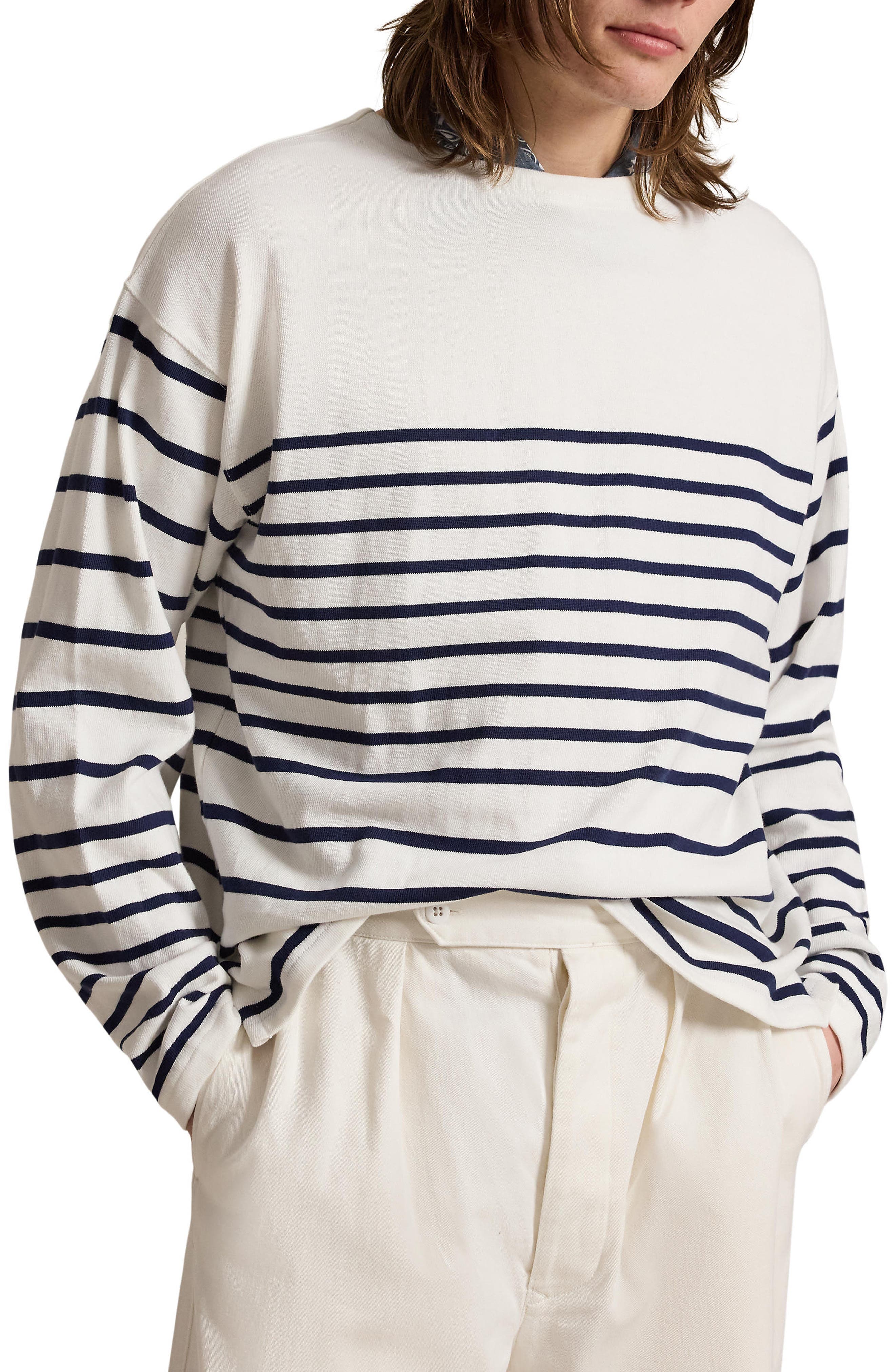 selected NEWPORT NAVY/WHITE