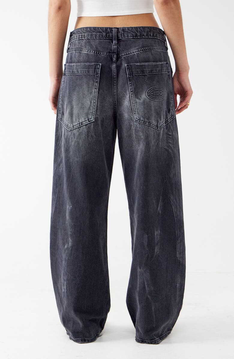 BDG Urban Outfitters Jaya Low Rise Wide Leg Jeans, Alternate, color, Black