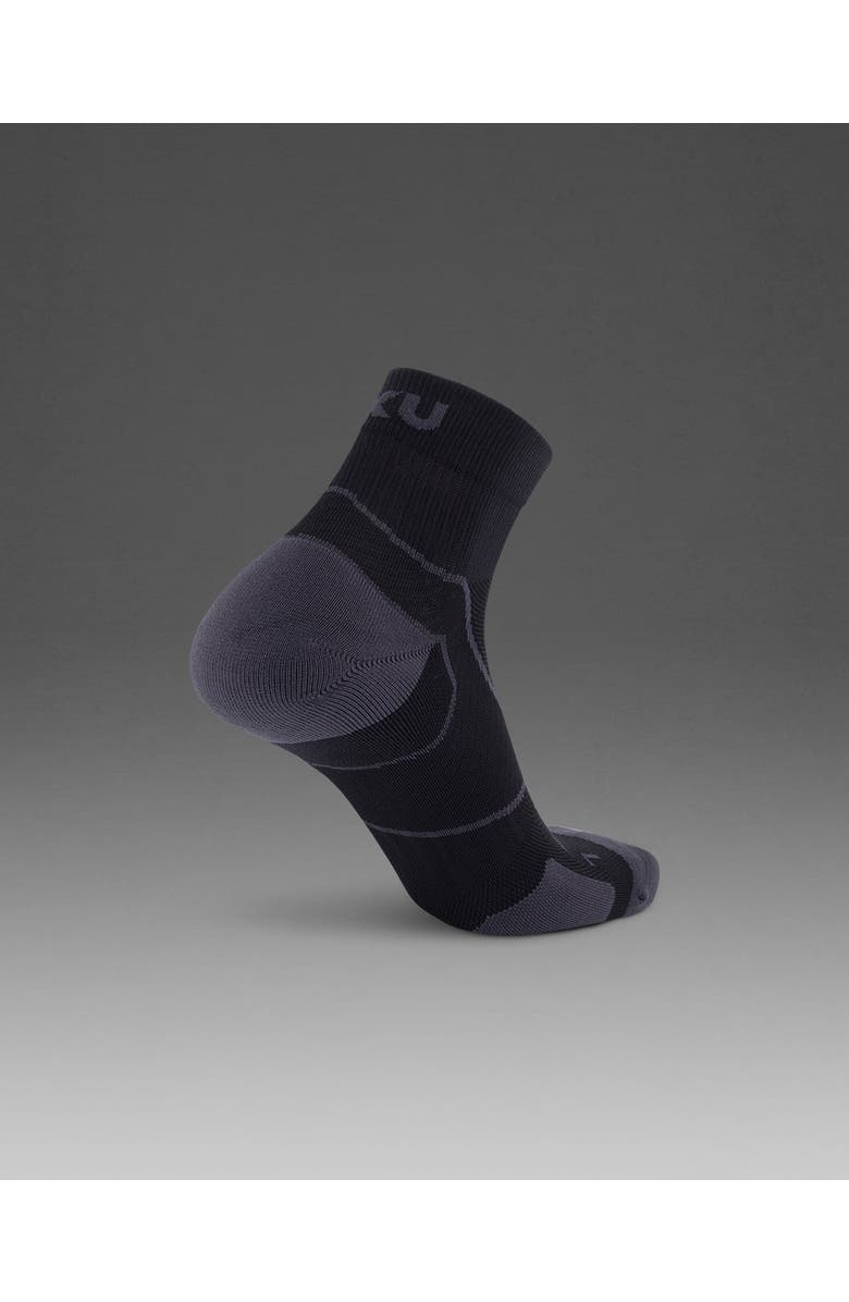 2XU Vectr Cushion 1/4 Crew Socks, Main, color, Black/Titanium