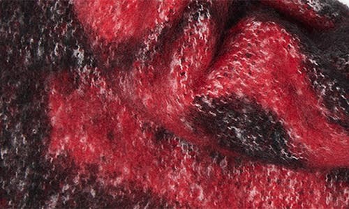 Karl Lagerfeld Paris Logo Fluffy Blanket Scarf In Red