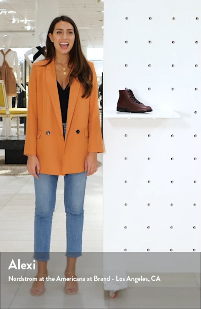 Pollx Bootie, sales video thumbnail