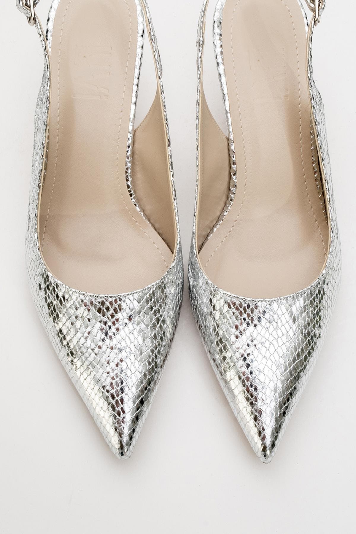 Prologue Shoes Value Pointed Toe Pump, Alternate, color, Silver