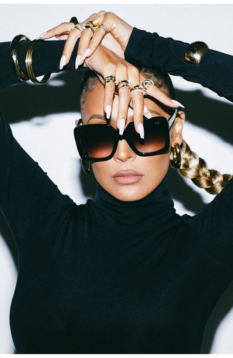 DEZI Harper 24mm Gradient Square Sunglasses, Alternate, color, Black / Dark Smoke