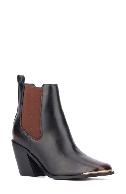 Trine Cheslea Boot (Women)