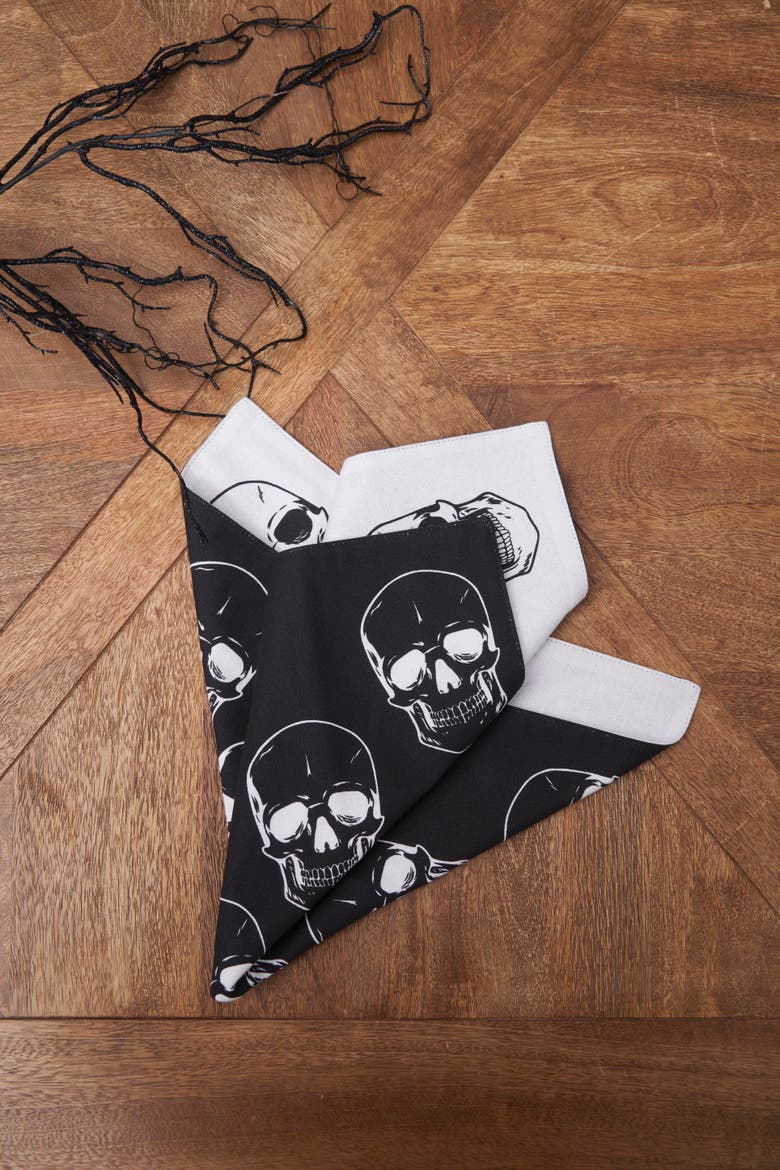 Skully Skeleton Skulls Pattern Motifs Black & White Cotton Halloween Napkins Set of 6, Alternate, color, Black