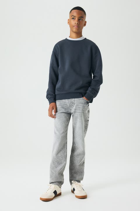 Relaxed Tapered Fit Jeans