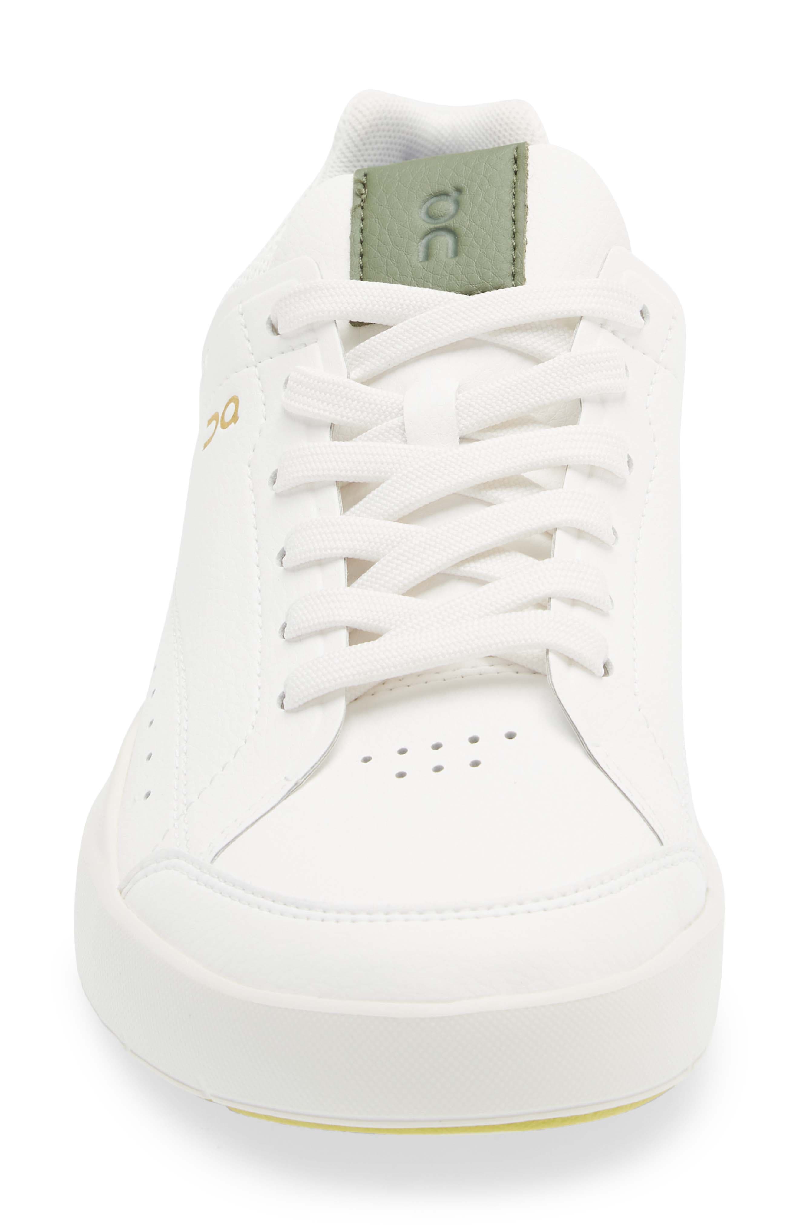 THE ROGER Centre Court Tennis Sneaker, Alternate, color, WHITE/ CORAL