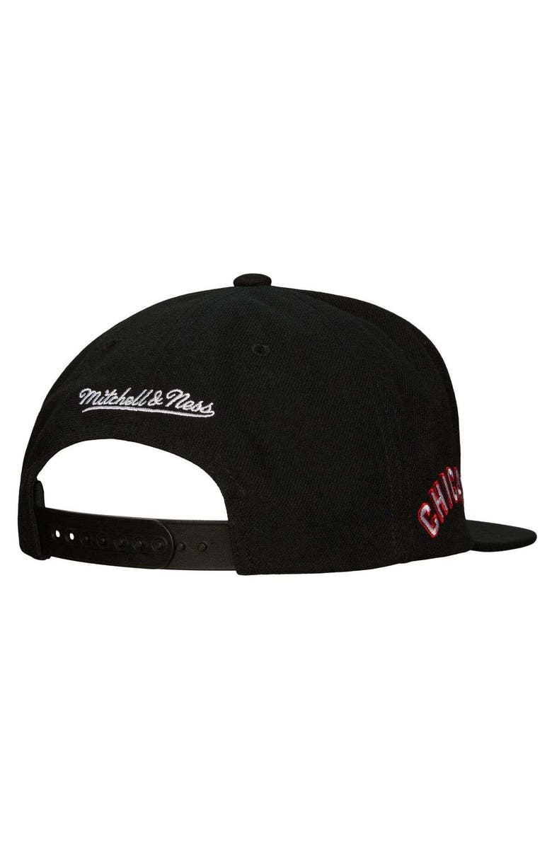 Mitchell & Ness Men's Mitchell & Ness Black Chicago White Sox Cooperstown Collection Snapback Hat, Alternate, color, Black