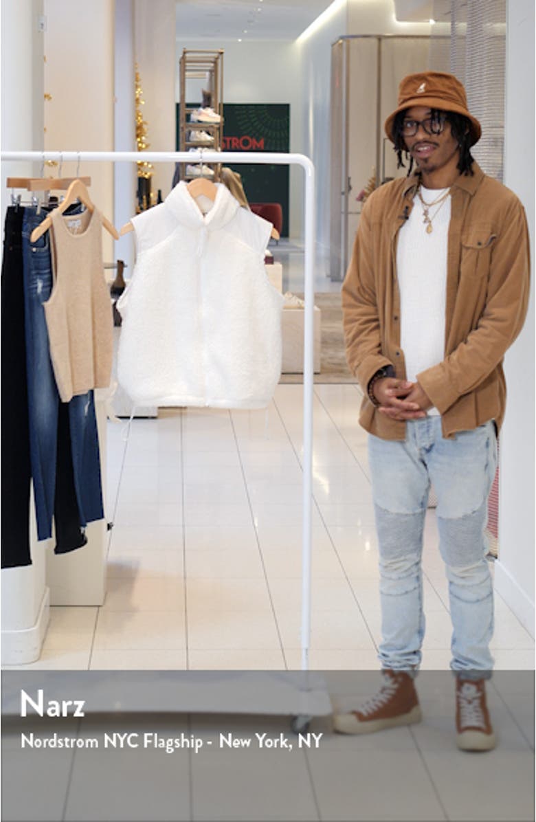 Canyon Fleece Vest, sales video thumbnail