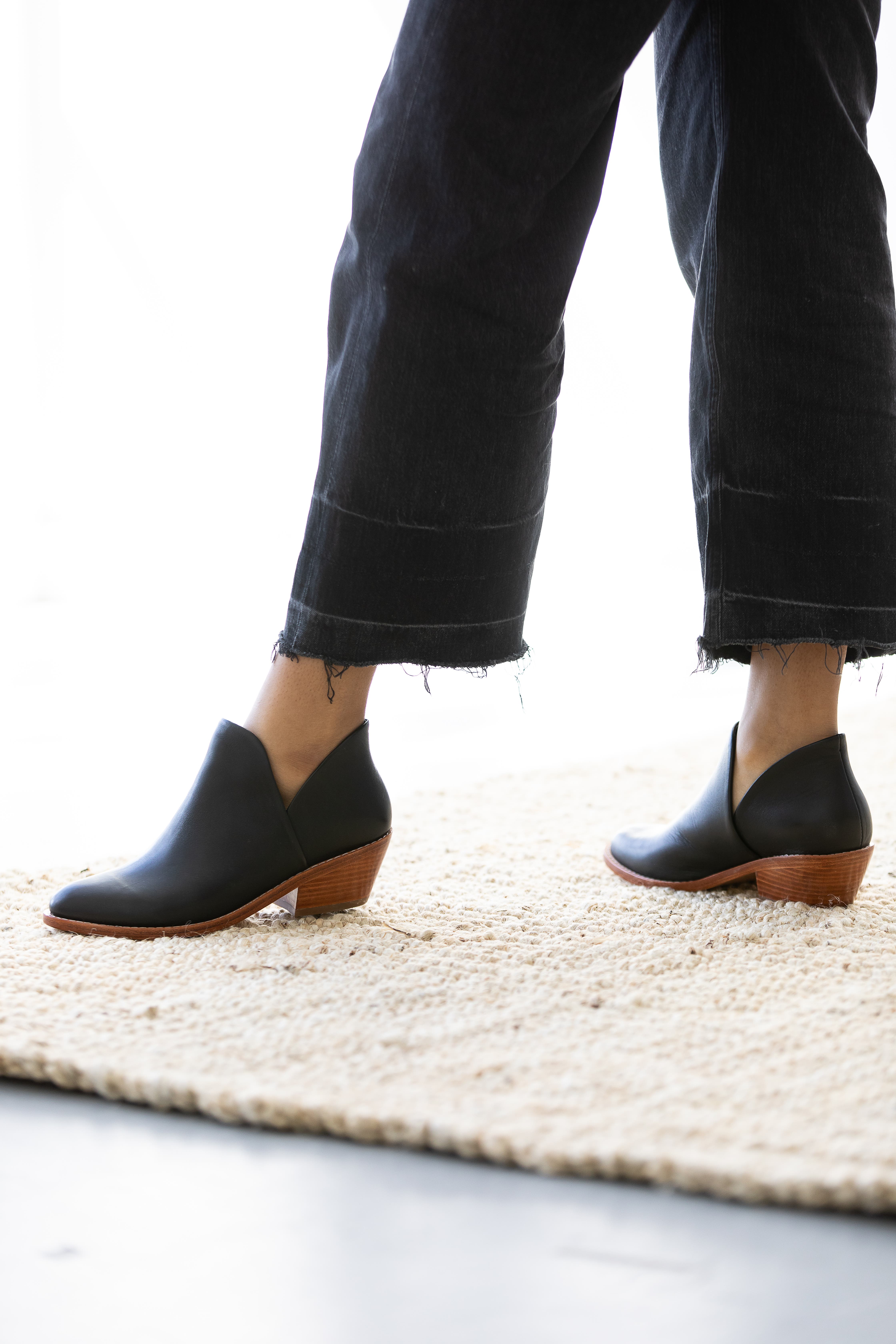 Fortress Elise D'Orsay Boot, Alternate, color, Black