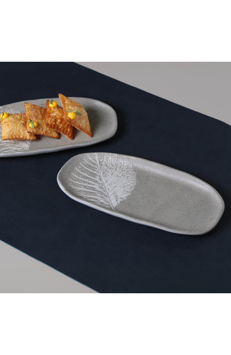 Porto Brasil Shallow Organic Oval Platter Small Set of 4, Alternate, color, Seiva