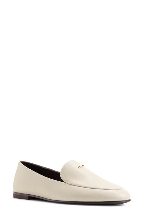 Daphia Leather Loafer