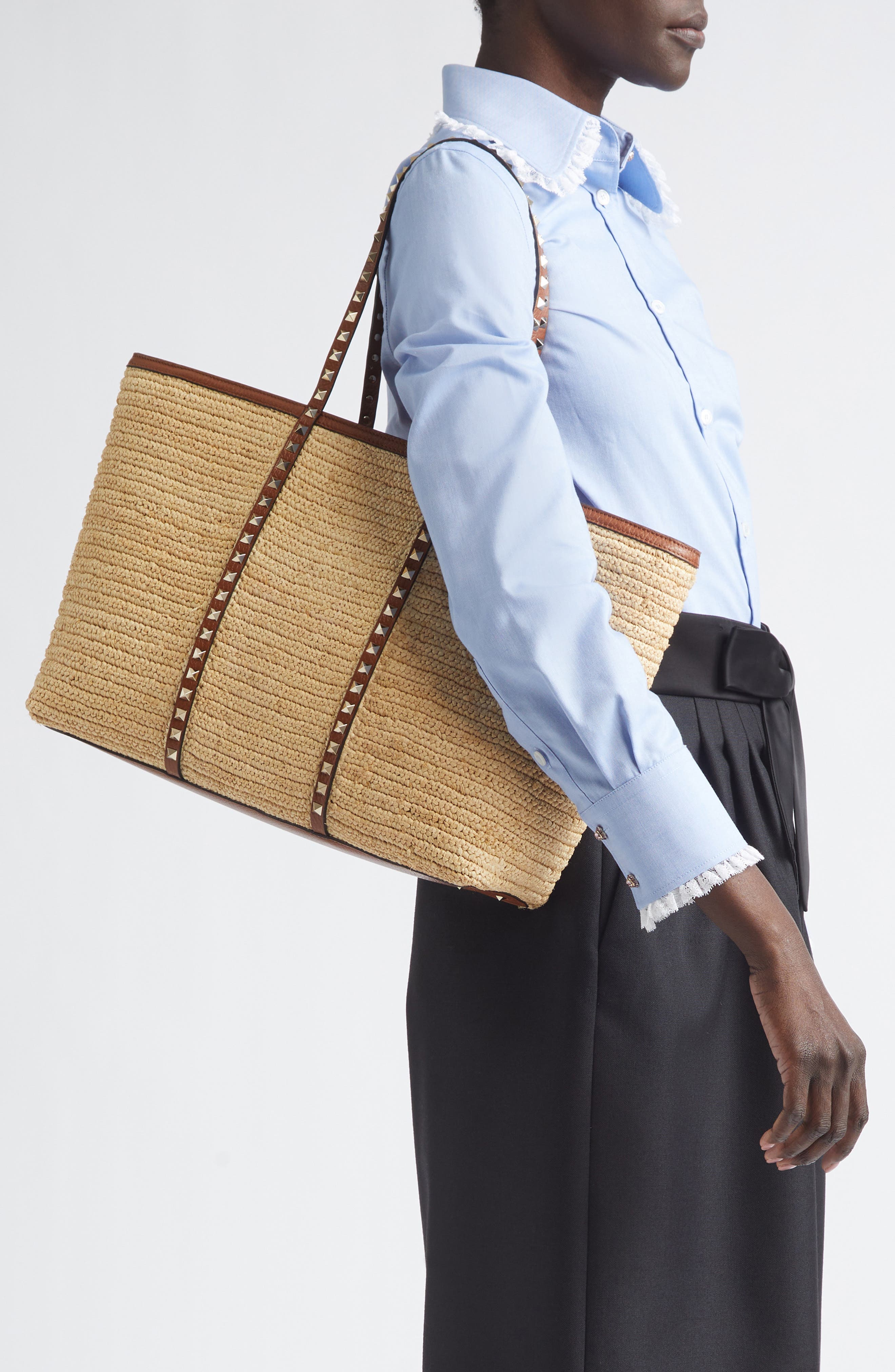 Rockstud Crochet Raffia Tote, Alternate, color, NATURAL