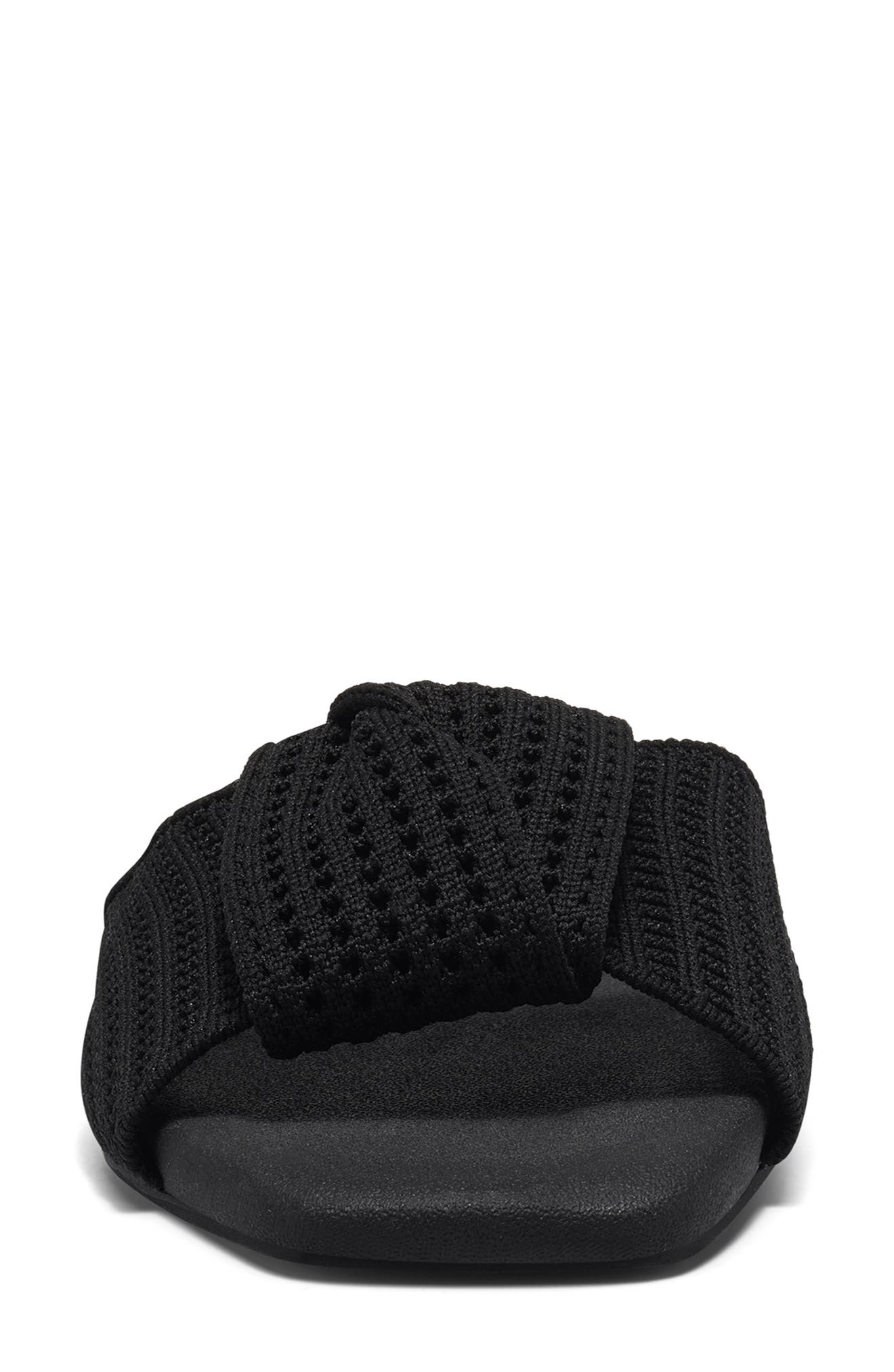 vince camuto skylinna slide