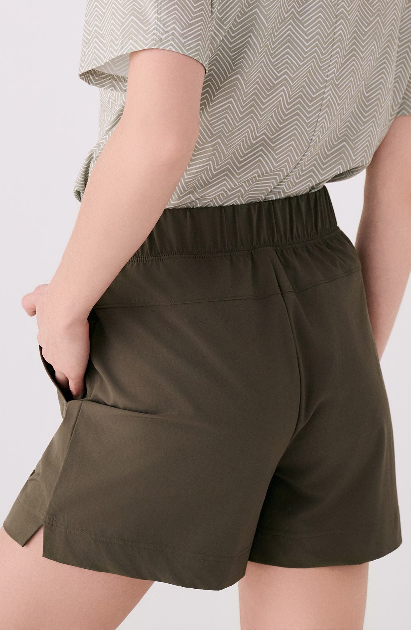 Olivie Shorts - image 4