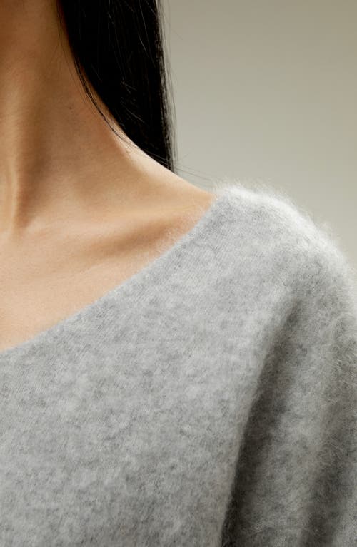 Shop Lilysilk Cropped V-neck Cashmere Sweater For Women In Light Gray