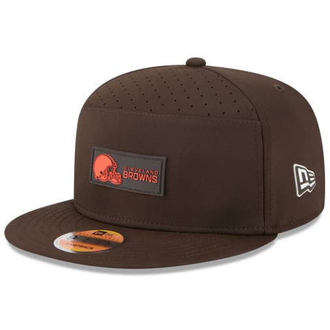 Men's New Era Brown Cleveland Browns 2025 Sideline Split Panel 9FIFTY Snapback Hat