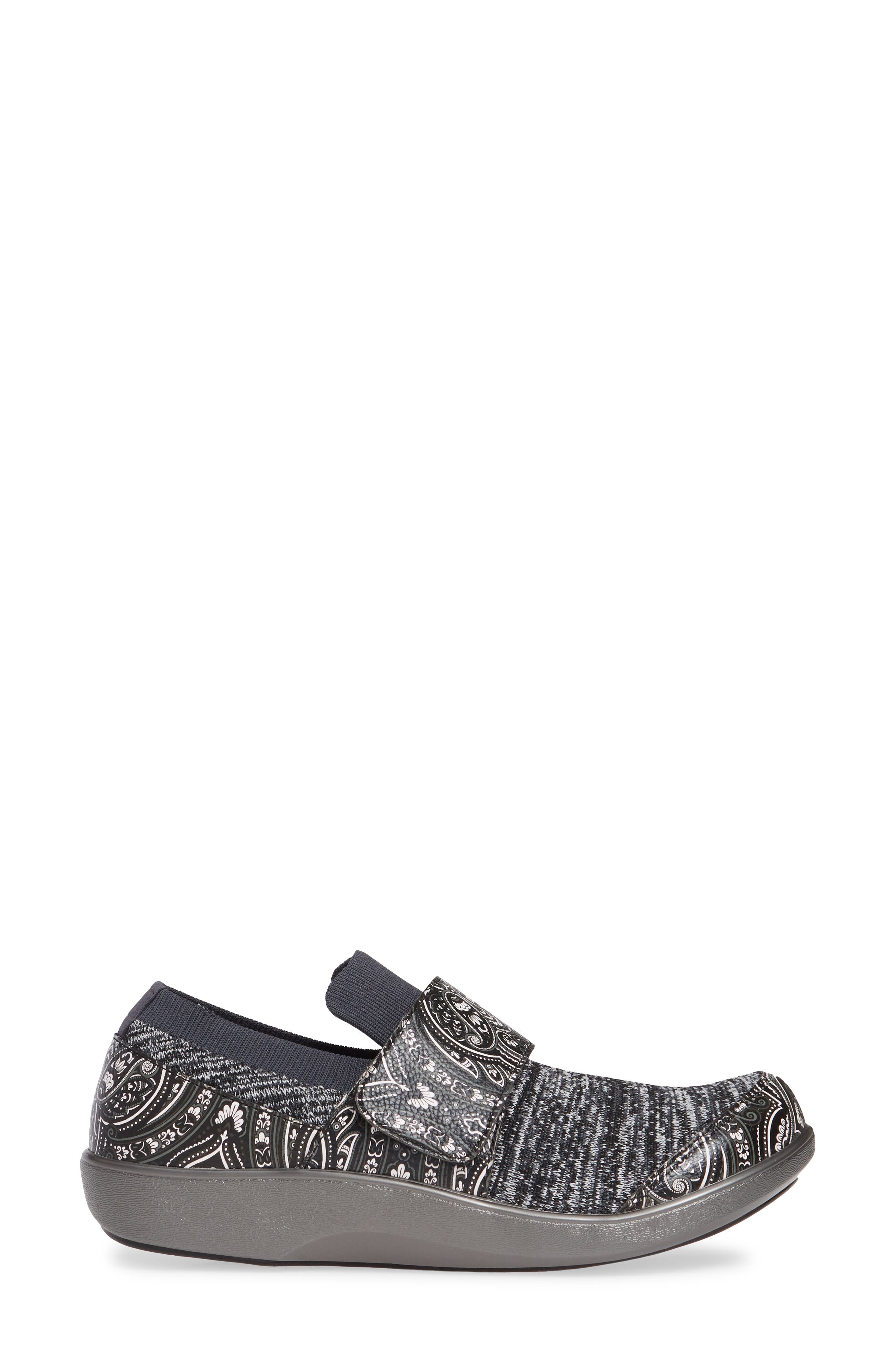 Qwik Sneaker, Alternate, color, OUTTA SIGHT BLACK