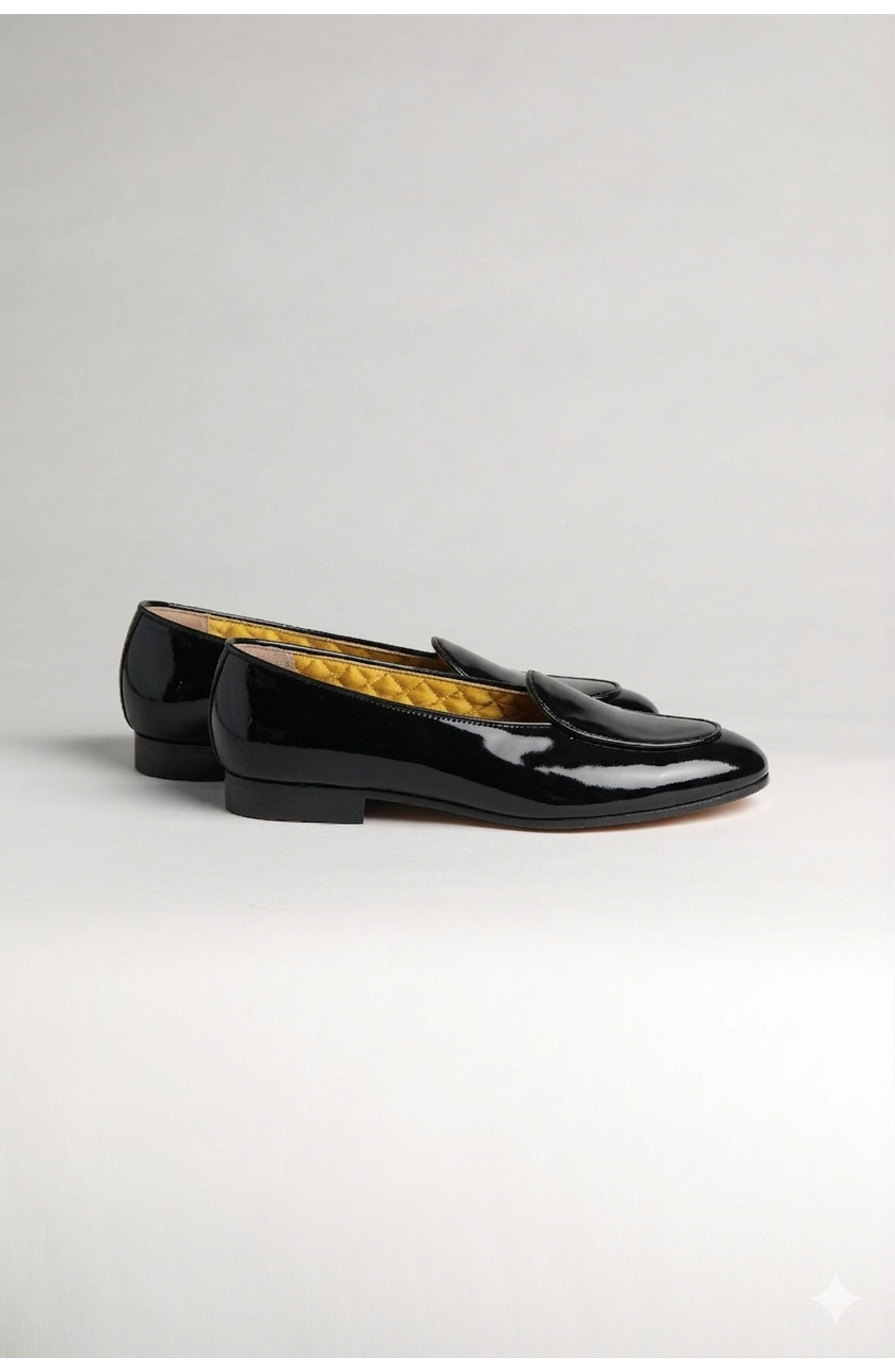 Smokedbone Hampton Abrasive Leather Slipper, Alternate, color, Black