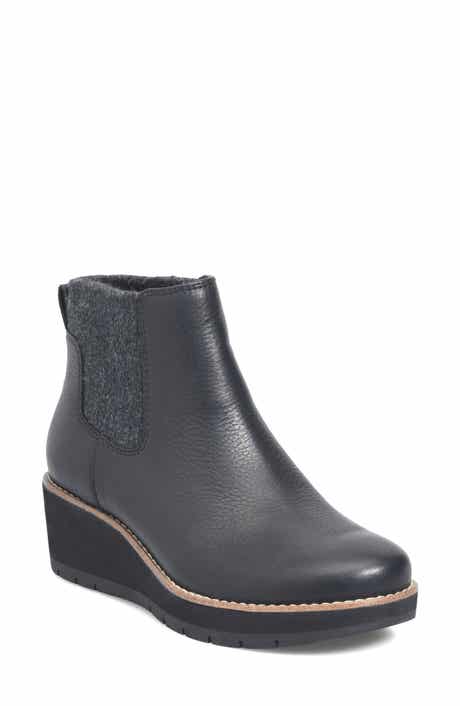 Comfortiva Ferna Wedge Chelsea Boot