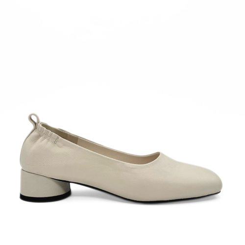 Amie Rafa Planner Block Kitten Heel In Brown
