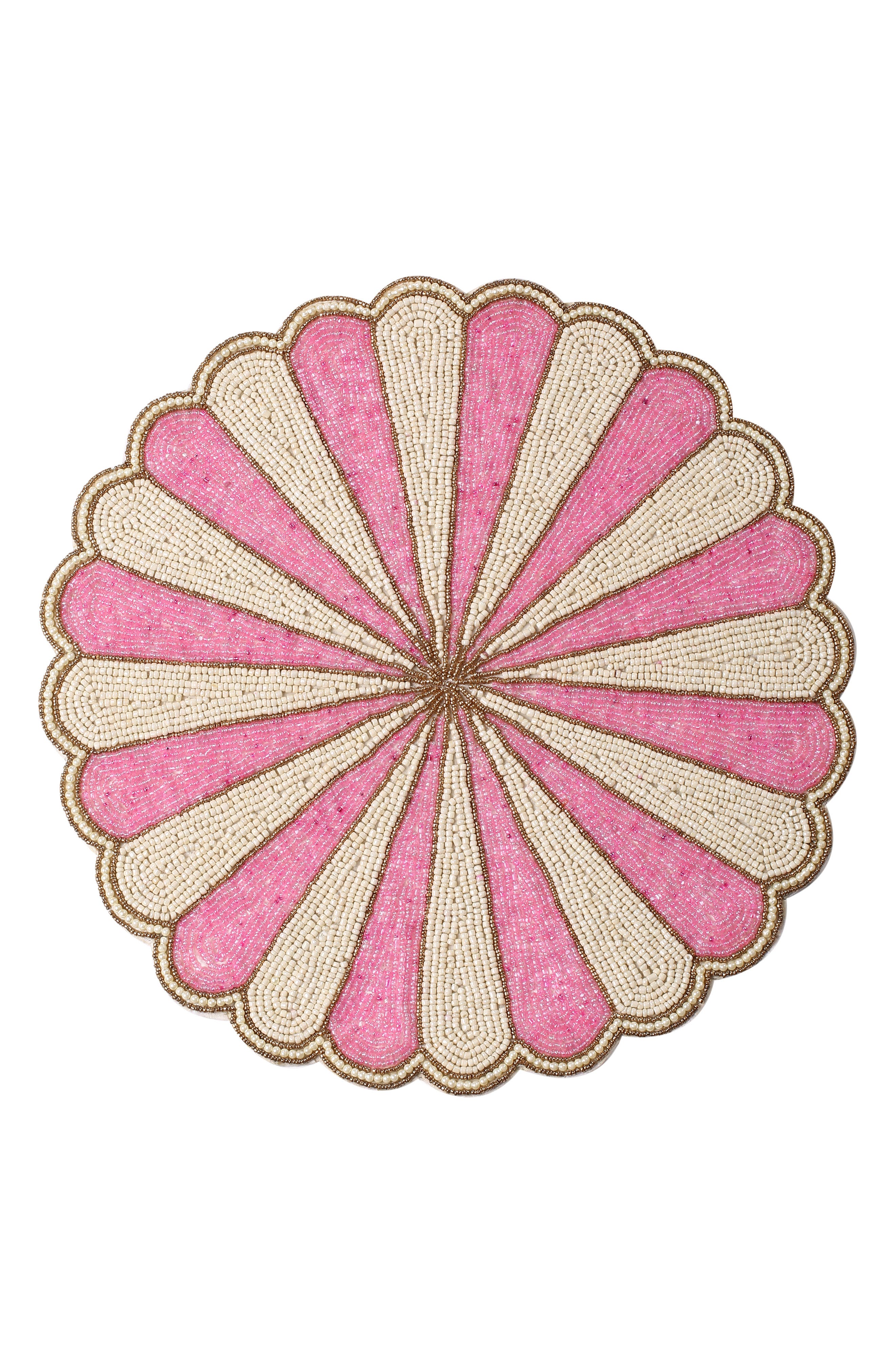 Tiramisu Scalloped Beaded Placemat