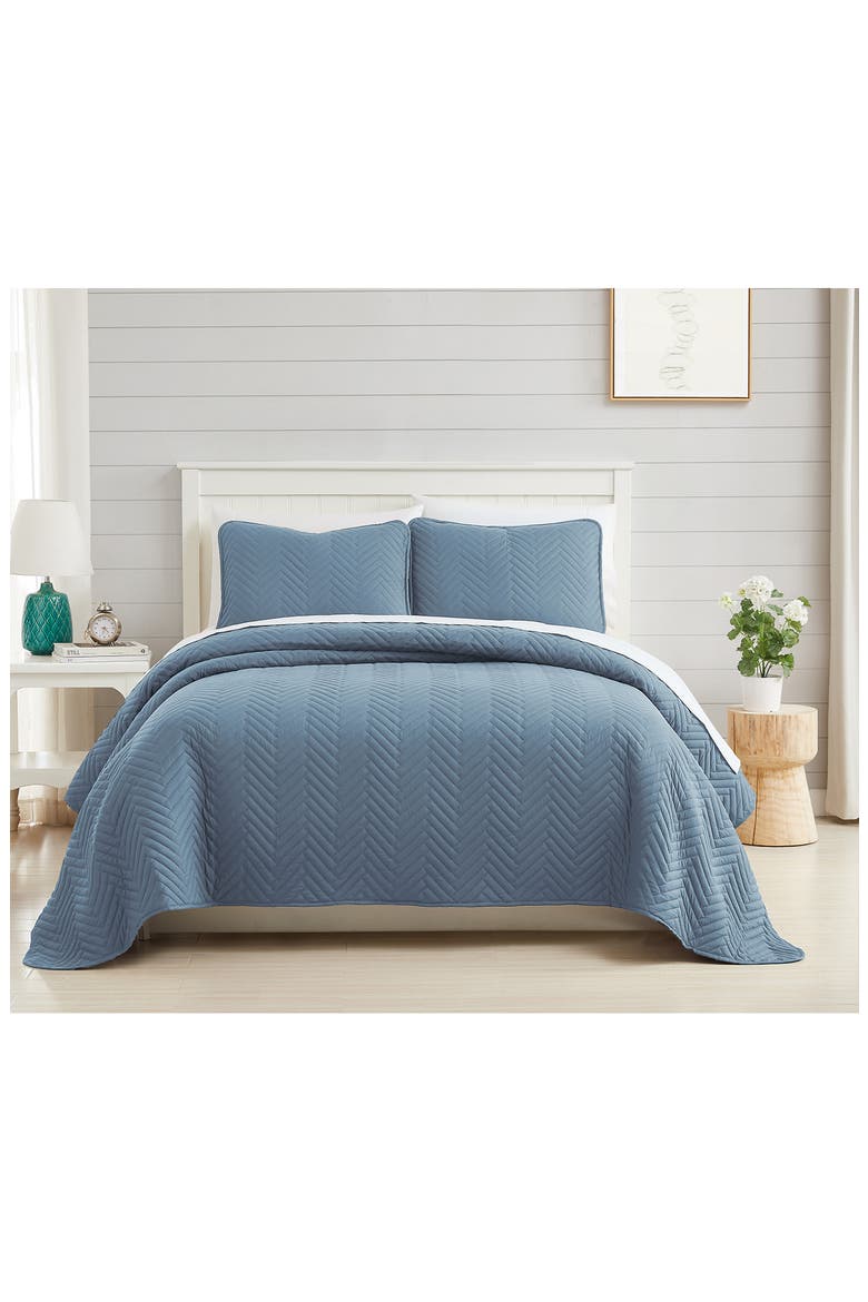 Chevron Quilt Set, Alternate, color, BLUE