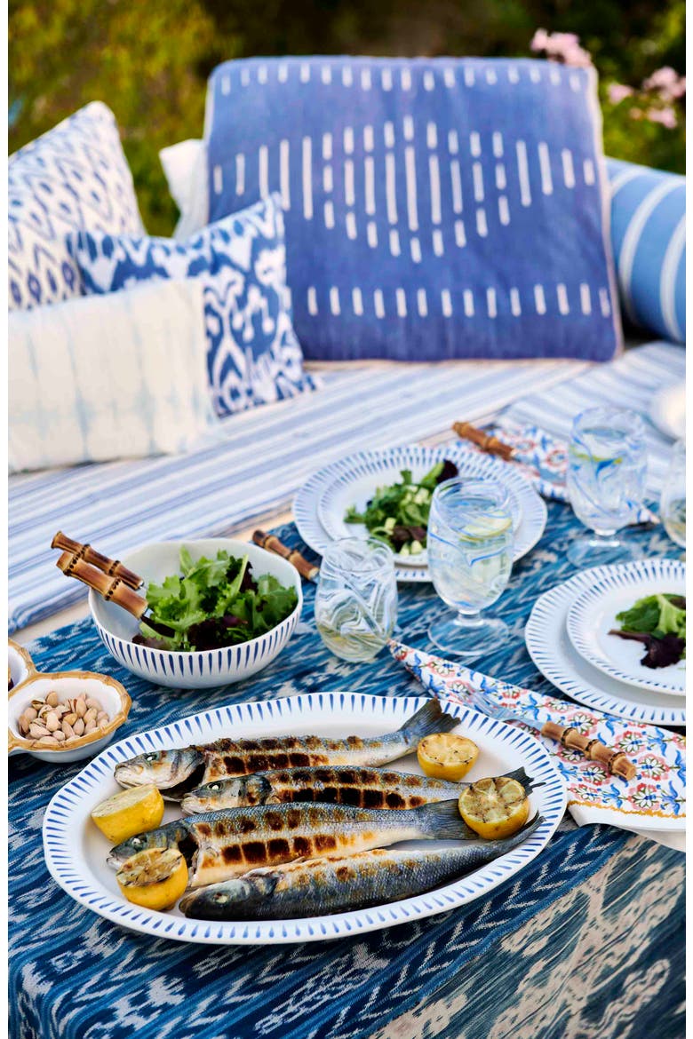 Sitio Stripe 17-Inch Platter, Alternate, color, WHITEWASH/ DELFT BLUE
