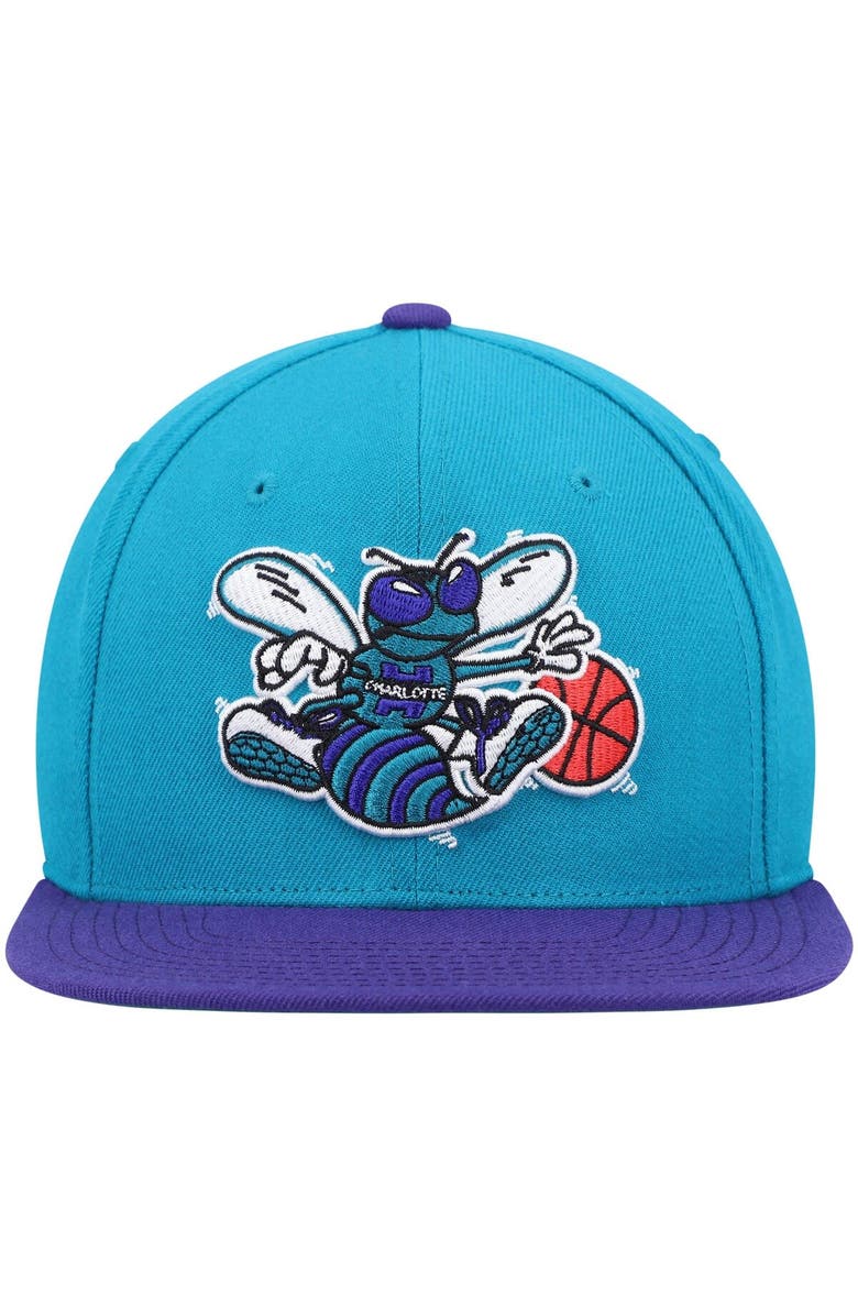Mitchell & Ness Men's Mitchell & Ness Teal/Purple Charlotte Hornets Hardwood Classics Team Two-Tone 2.0 Snapback Hat, Alternate, color, Teal