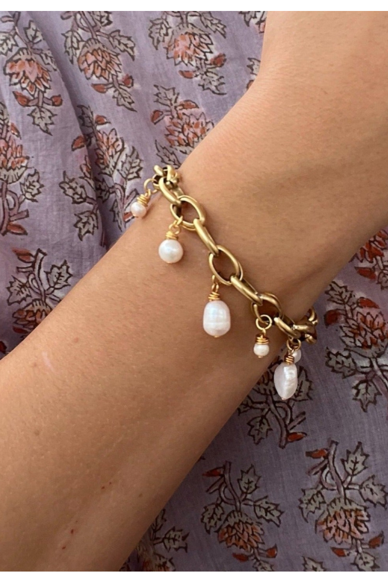 Bari Bracelet, Alternate, color, Gold