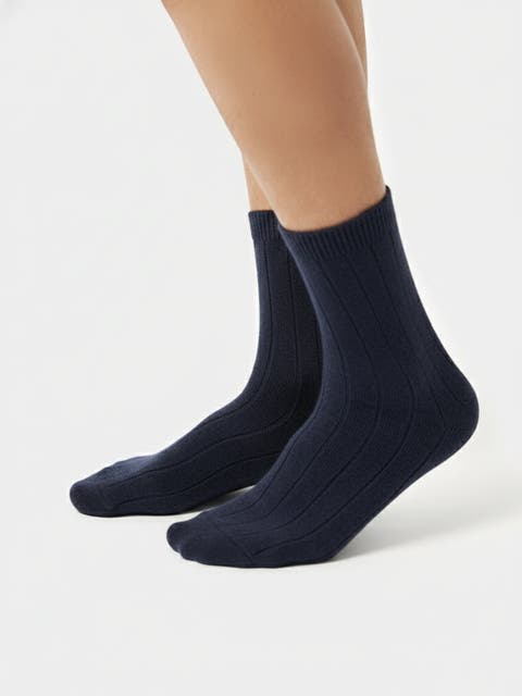 Trim Knit Bed Socks