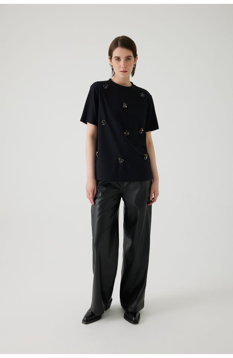 Exquise Bexley Jewel Neck T Shirt, Alternate, color, Black