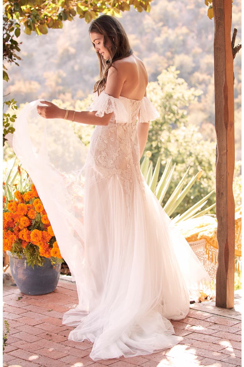 Mackinnon Off the Shoulder Lace & Tulle Wedding Dress, Alternate, color, IVORY/BLUSH